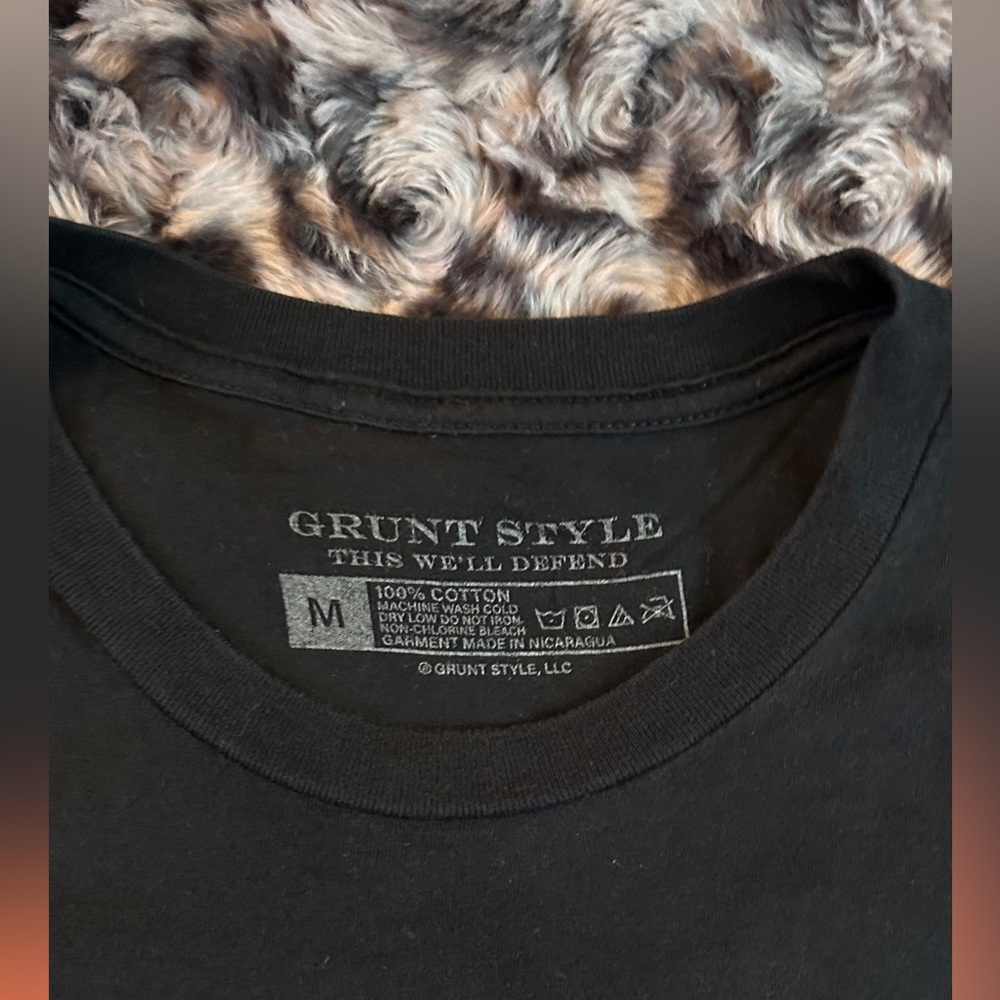 Grunt Style Black Graphic T-Shirt - Picture 7 of 12